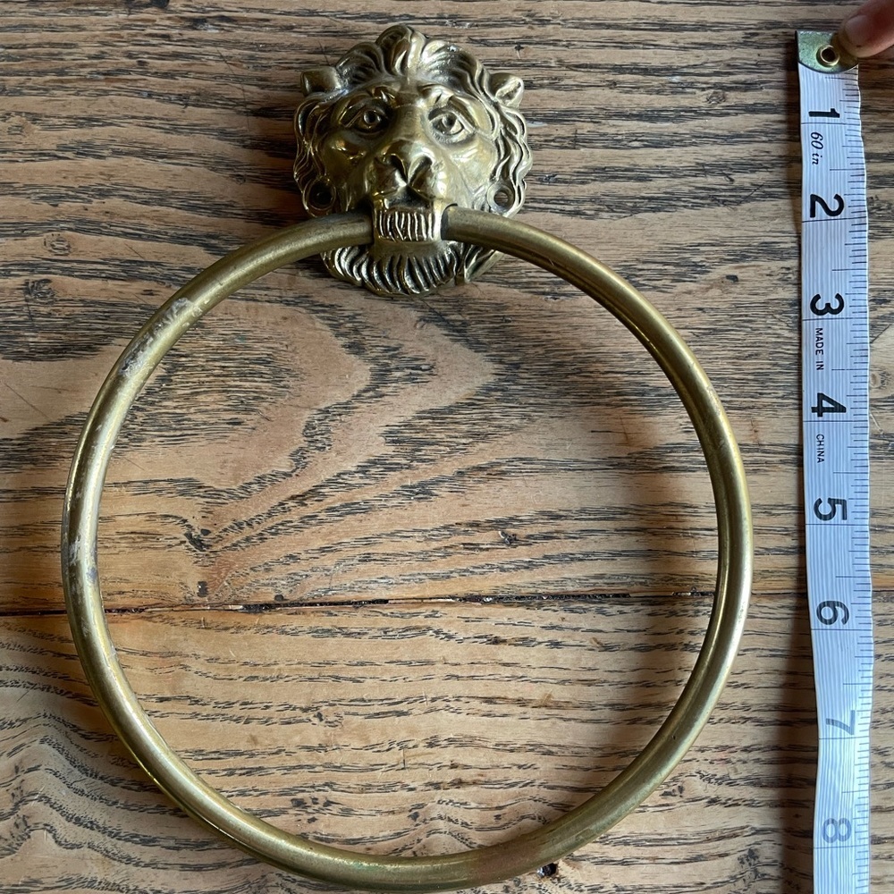 Rare Vintage Brass Lion Head Towel Holder 8.5”